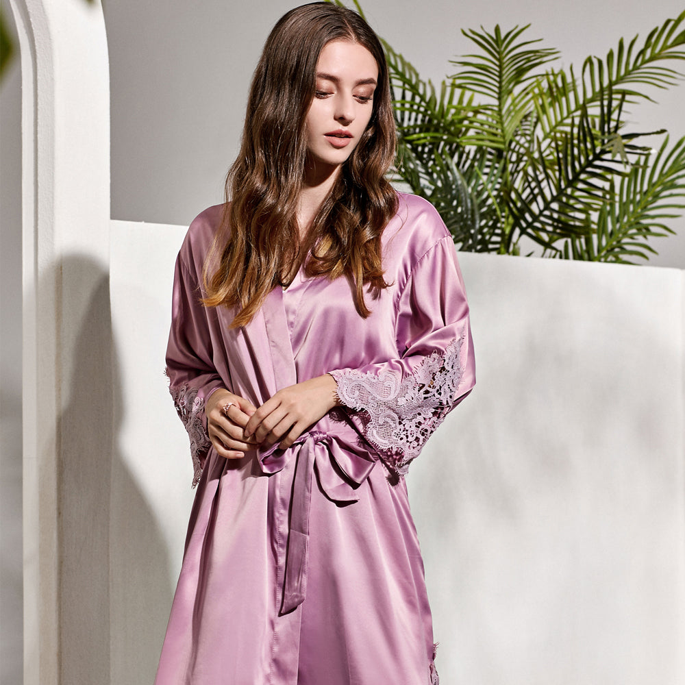 Harper Mauve Robe